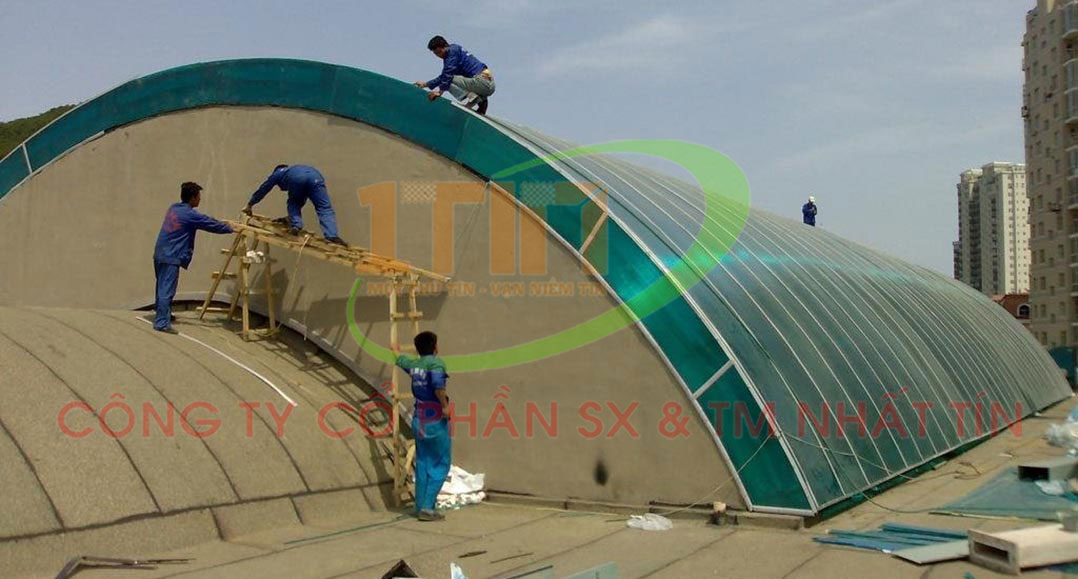 Hướng dẫn thi công polycarbonate rỗng ruột