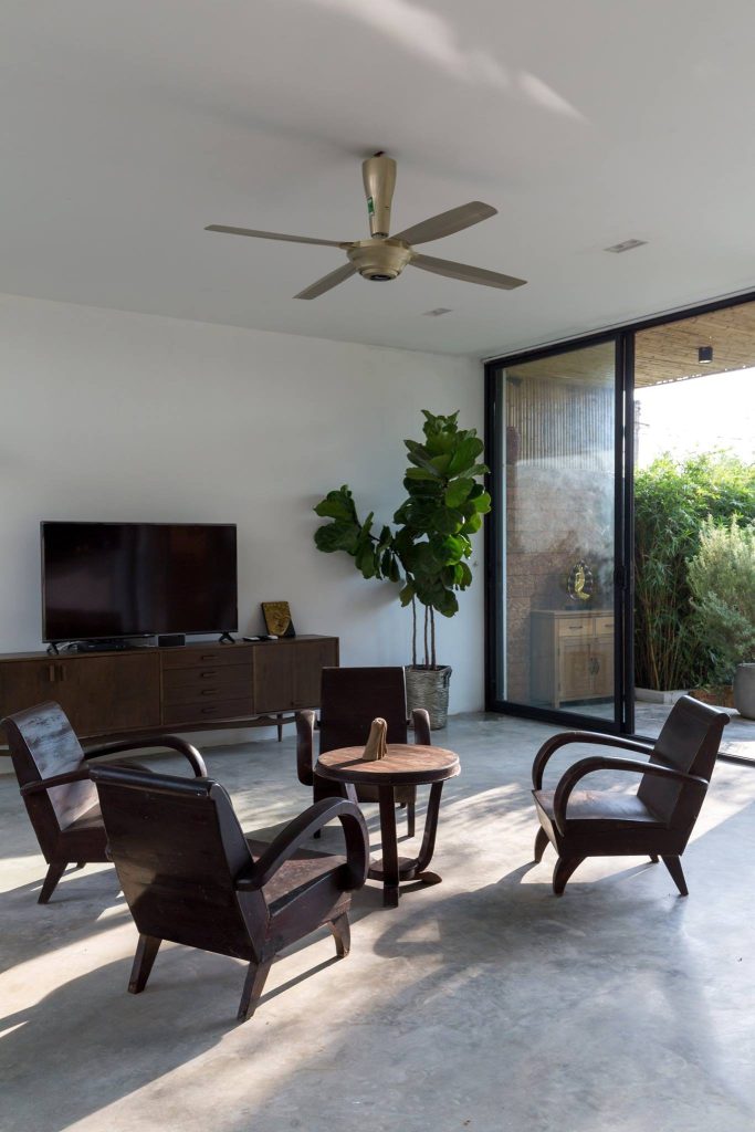 CÔNG TY CP SX & TM NHẤT TÍN